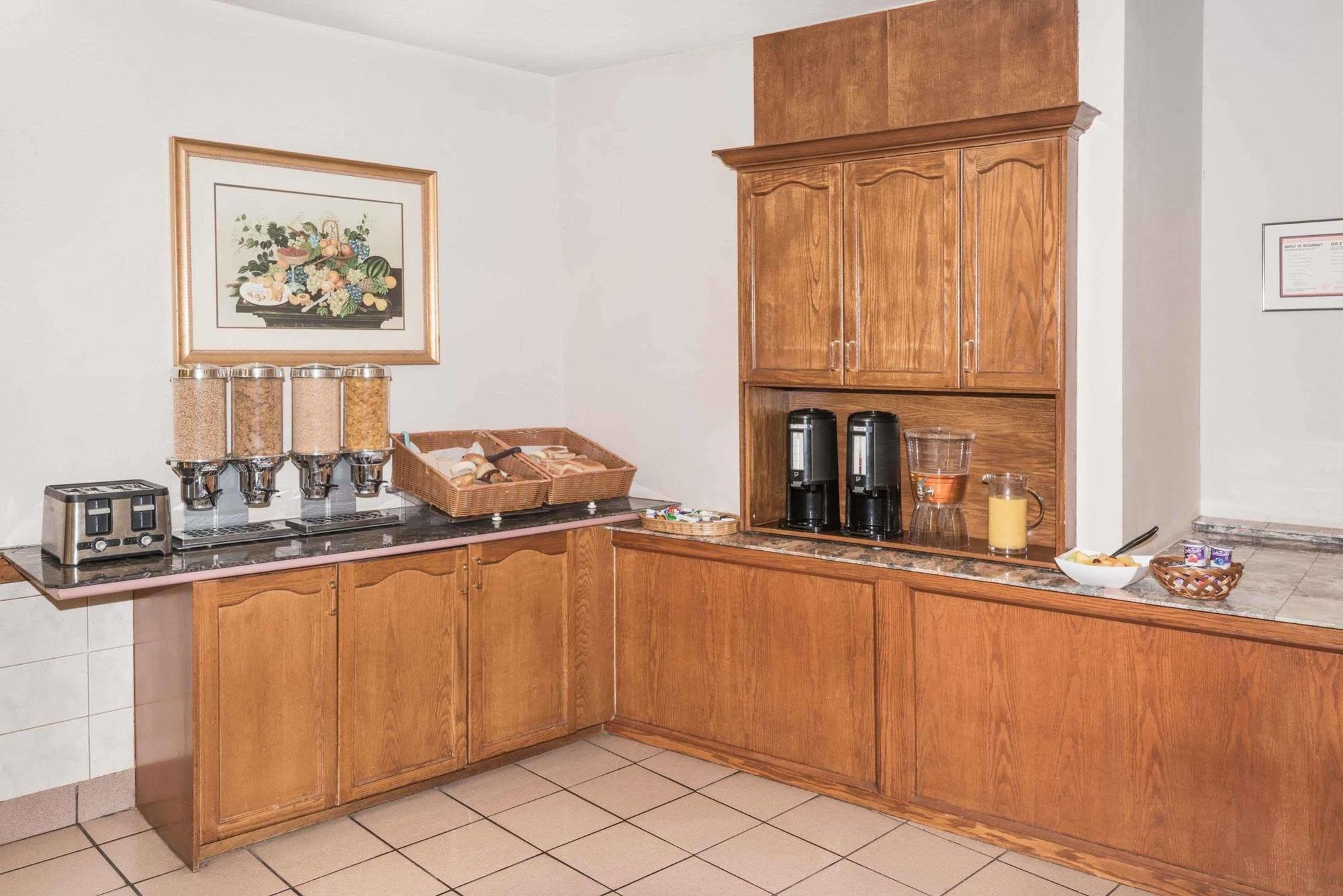 Hotel 89 Yorkville Торонто Екстер'єр фото